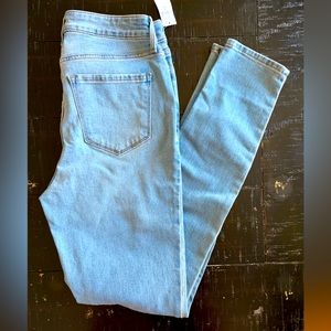 Old Navy jeans Size 8 tall